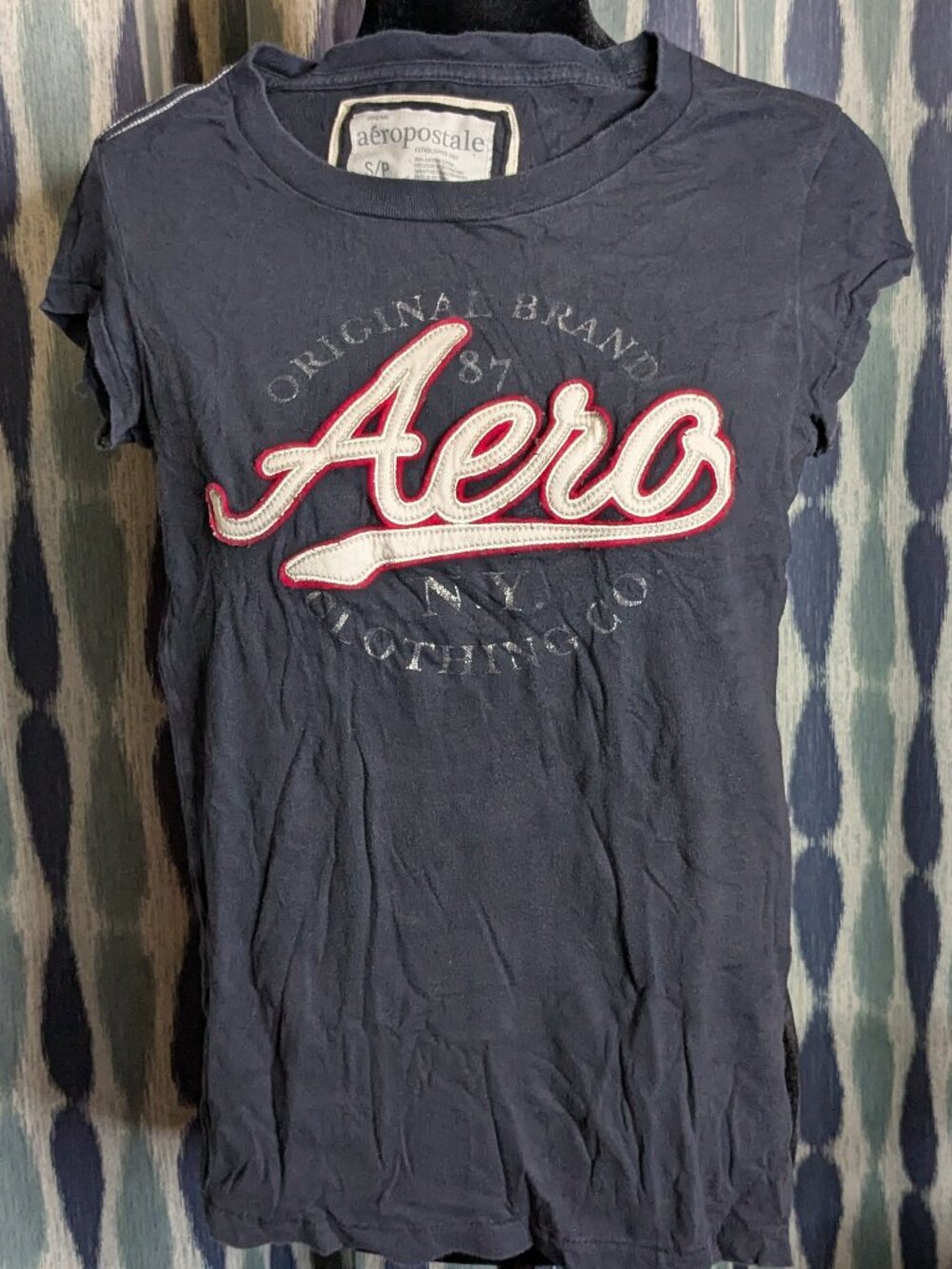 Aeropostale Aero Logo Graphic Tee Navy Blue Embroidered Short Sleeve Size Small